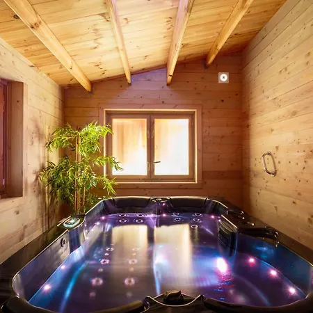 Le Hameau Des Champs - N°3 *